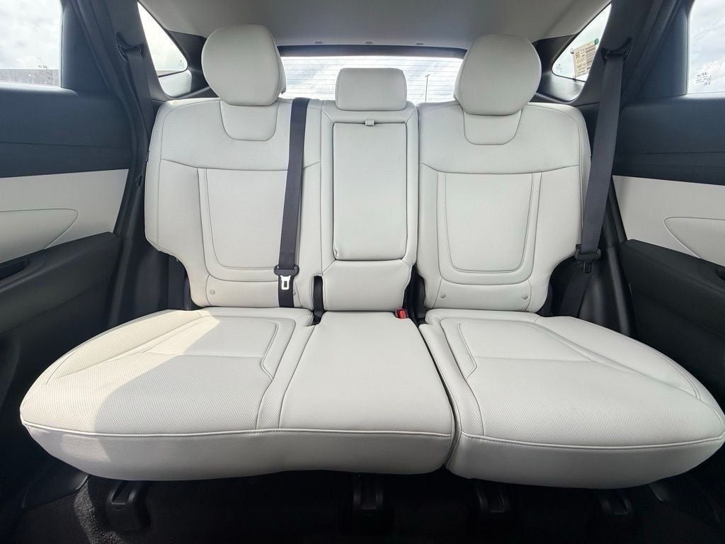 2026 Hyundai TUCSON SEL Plus FWD