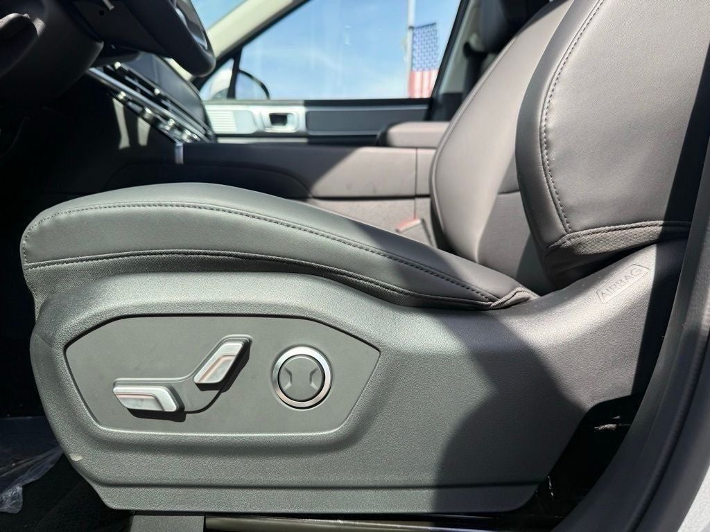 2027 Hyundai SANTA FE SEL FWD