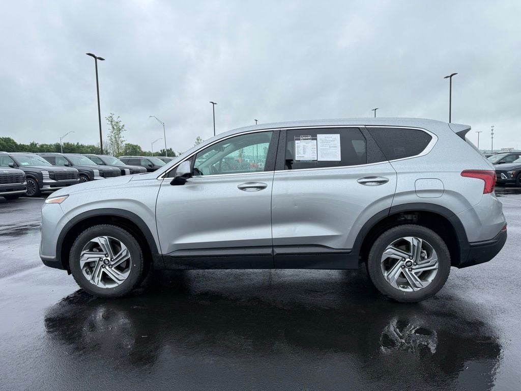 2021 Hyundai SANTA FE SE