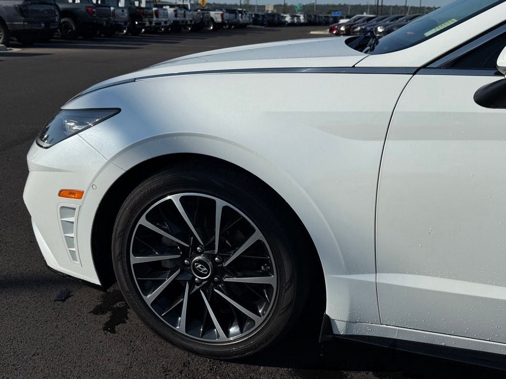 2021 Hyundai SONATA Limited