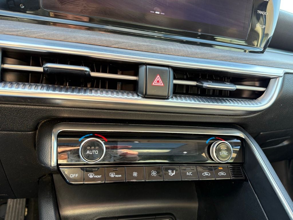 2023 Kia K5 EX
