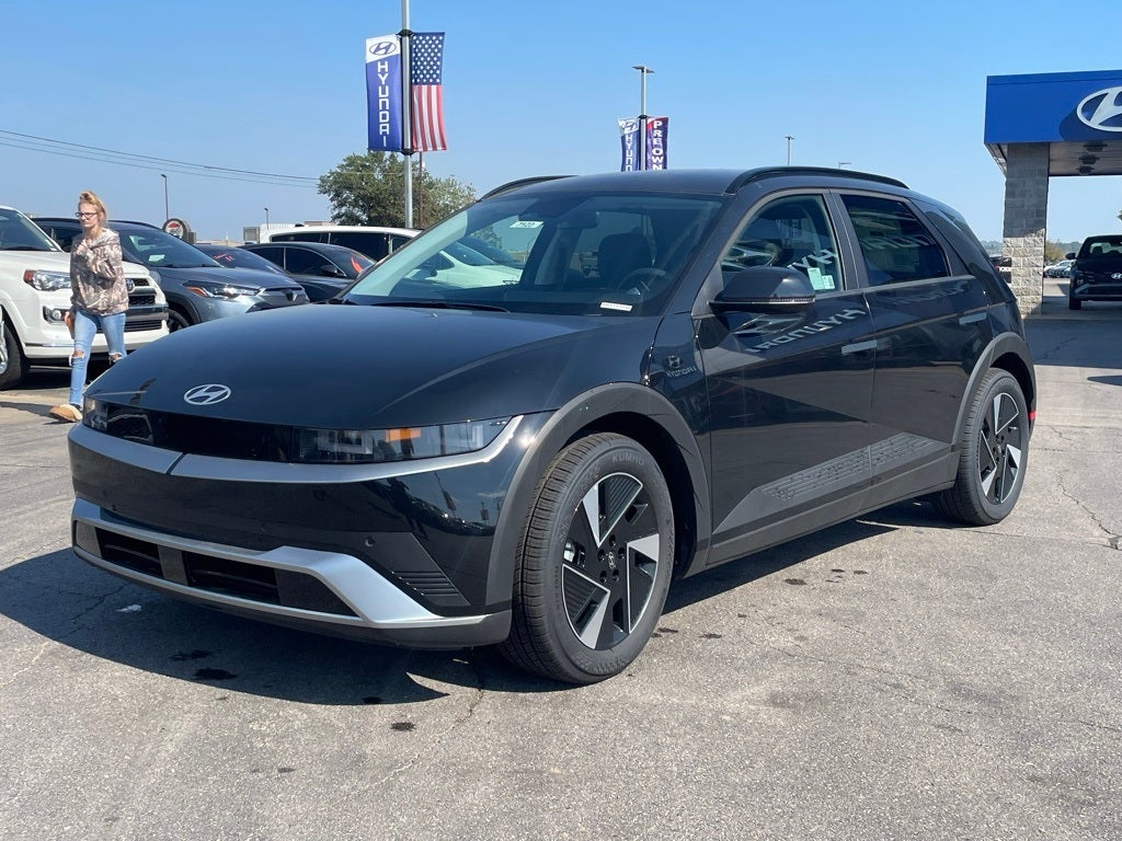 2025 Hyundai IONIQ 5 SEL