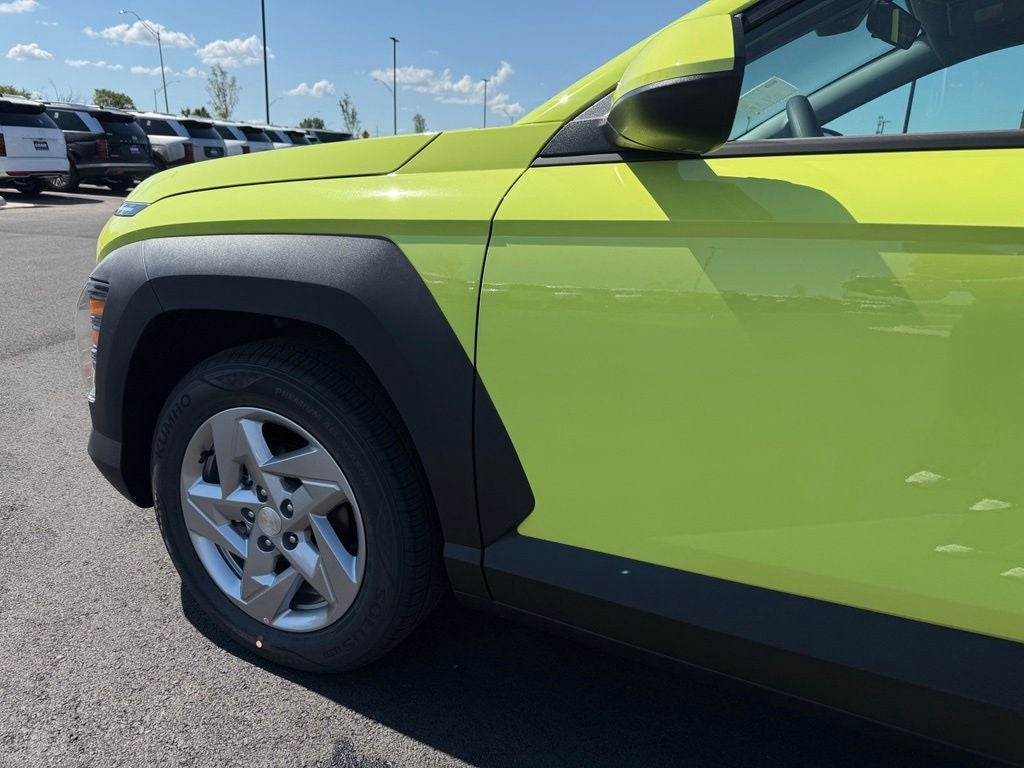 2027 Hyundai KONA SE FWD