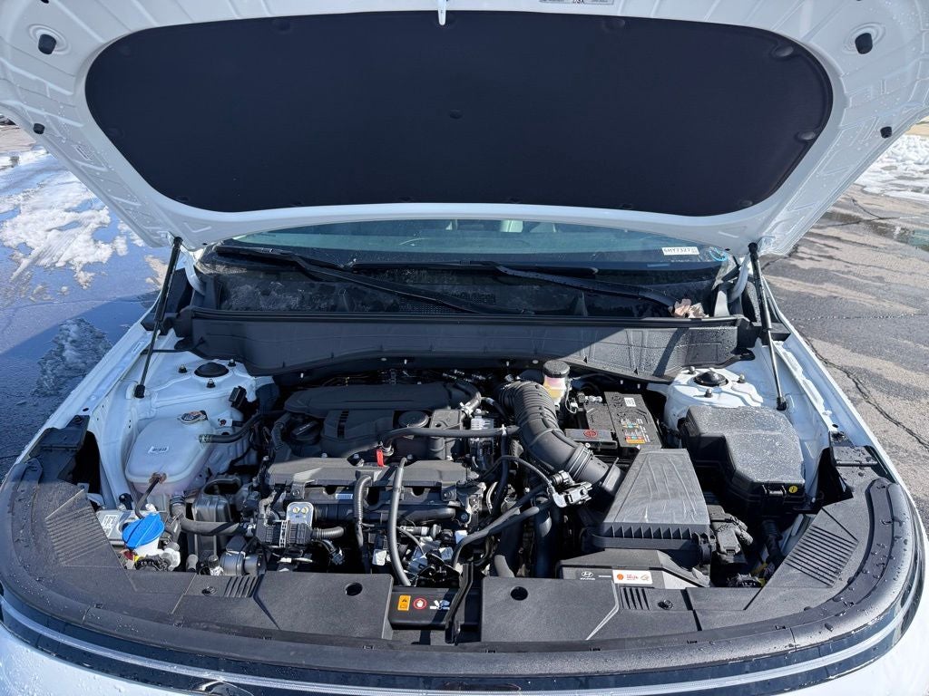 2026 Hyundai KONA SEL Premium FWD