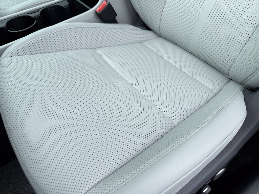 2026 Hyundai KONA SEL Premium FWD