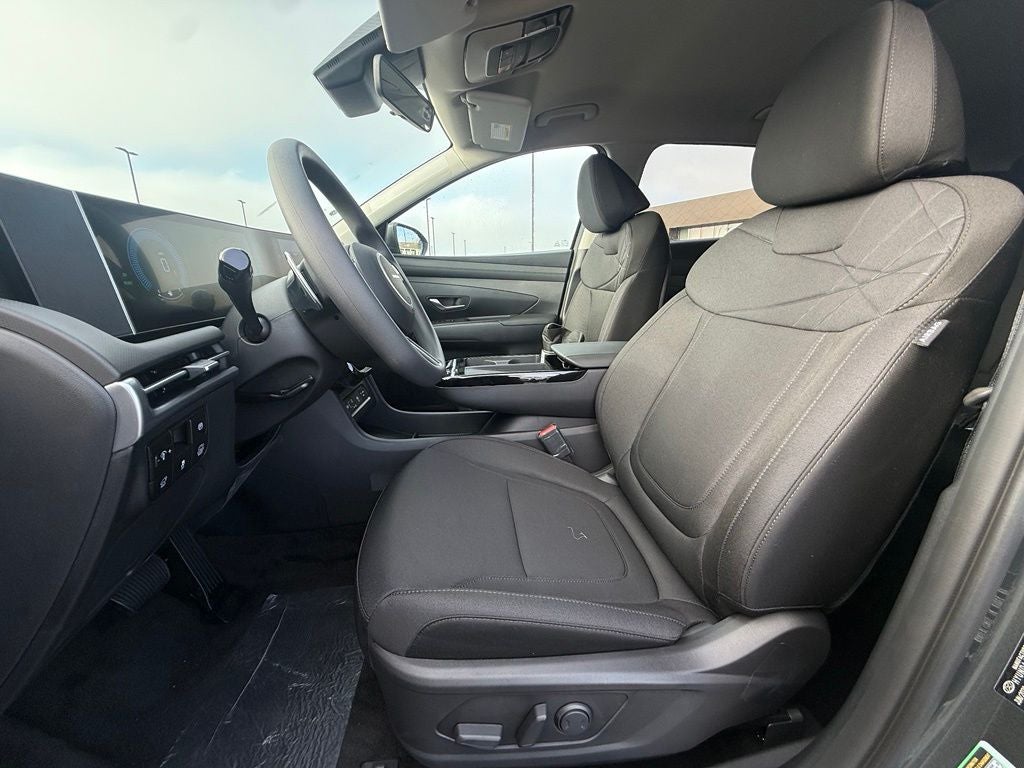 2026 Hyundai TUCSON HYBRID SEL FWD