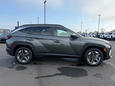 2026 Hyundai TUCSON HYBRID SEL FWD