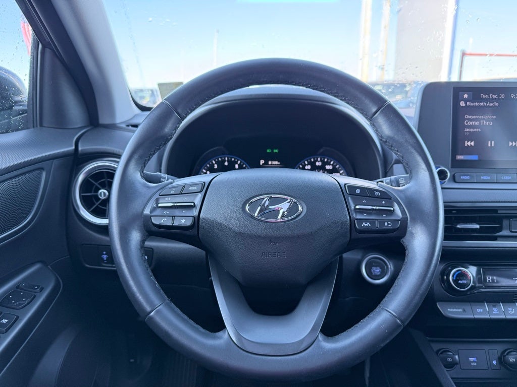 2022 Hyundai KONA SEL