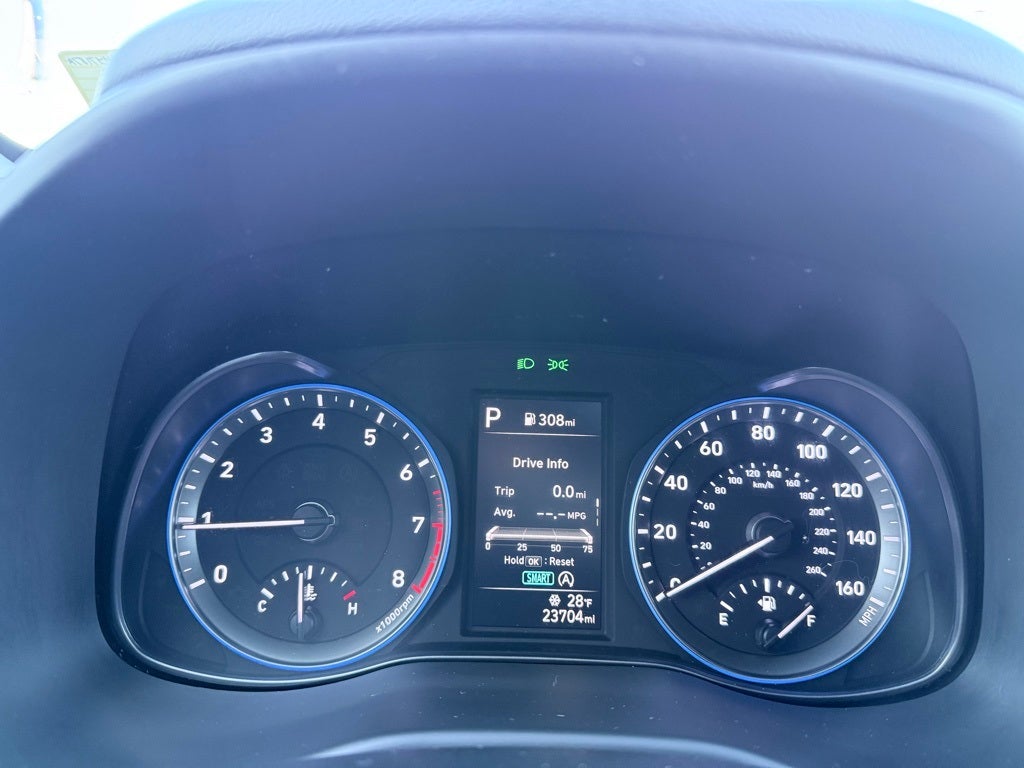 2022 Hyundai KONA SEL