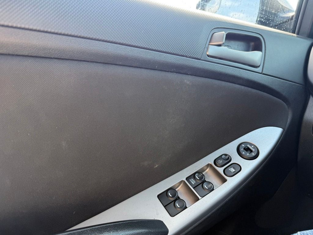 2015 Hyundai ACCENT GS
