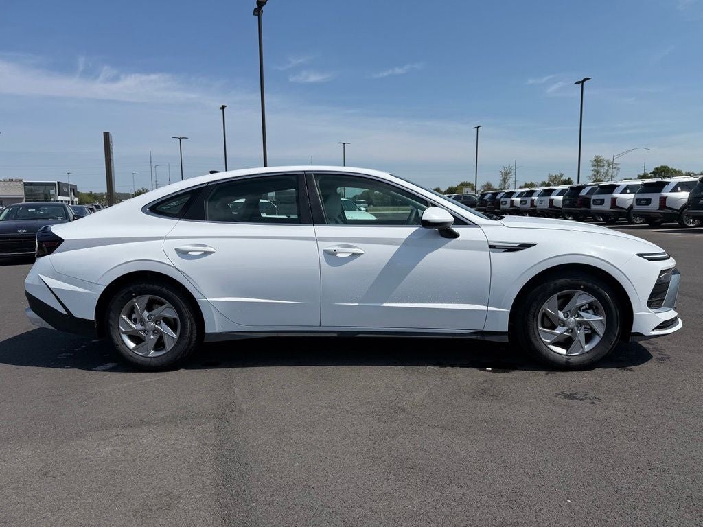 2026 Hyundai SONATA SE
