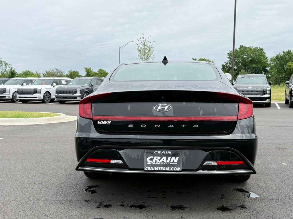 2022 Hyundai SONATA SE