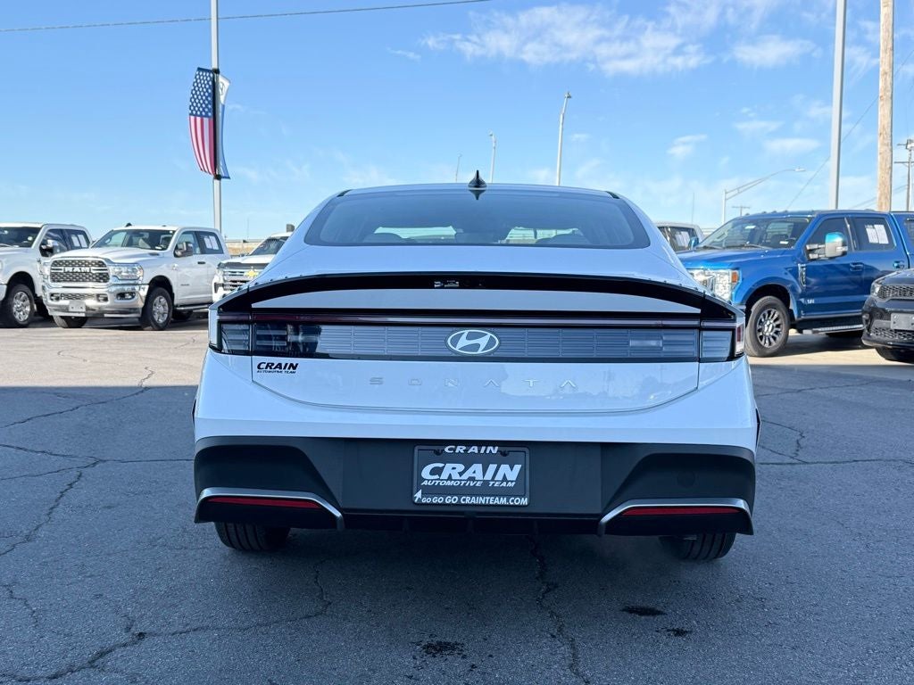 2026 Hyundai SONATA SE