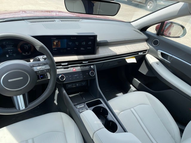 2025 Hyundai SONATA HYBRID SEL