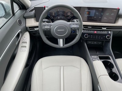 2025 Hyundai SONATA HYBRID SEL