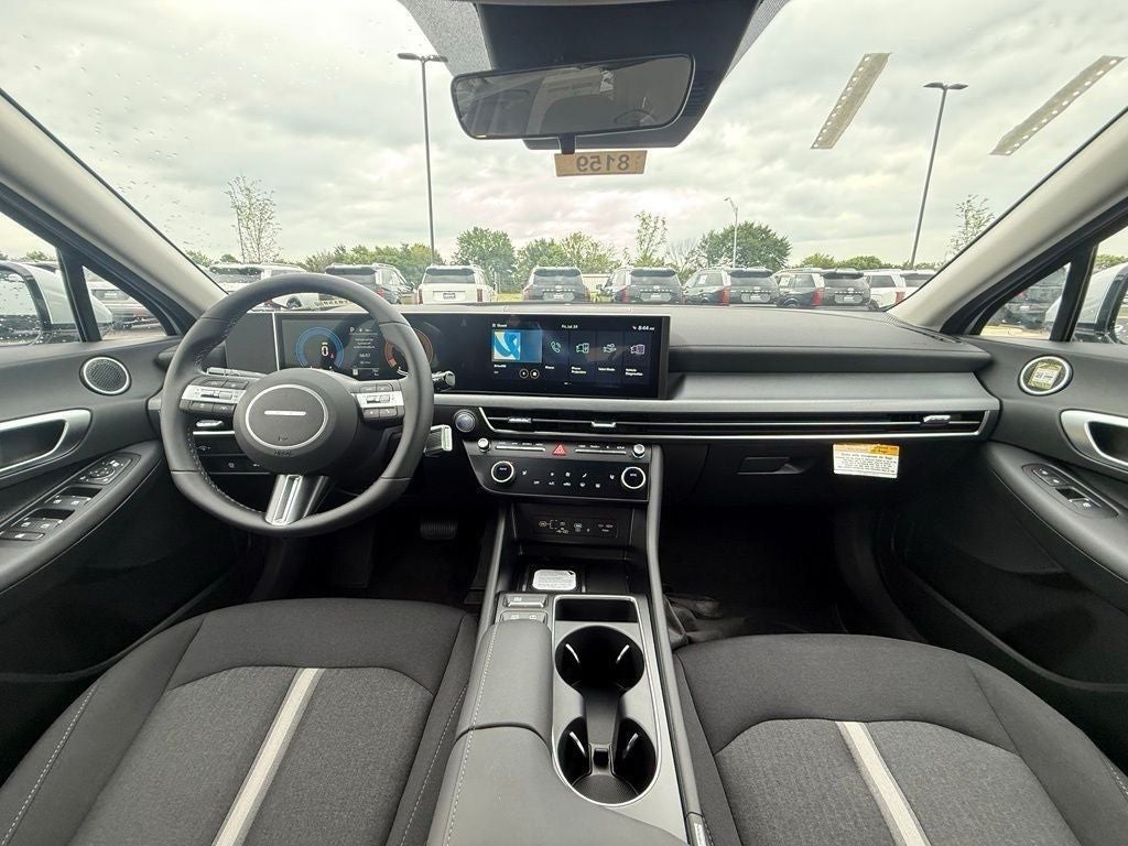 2026 Hyundai SONATA HYBRID SEL