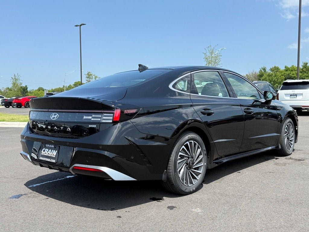 2026 Hyundai SONATA HYBRID Limited