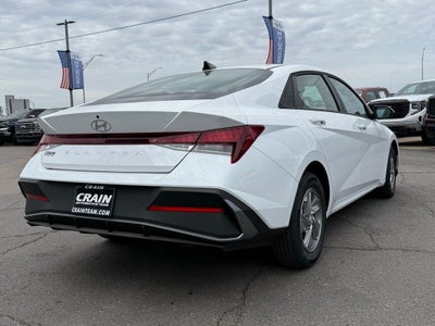 2026 Hyundai ELANTRA SE