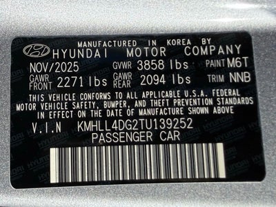 2026 Hyundai ELANTRA SE