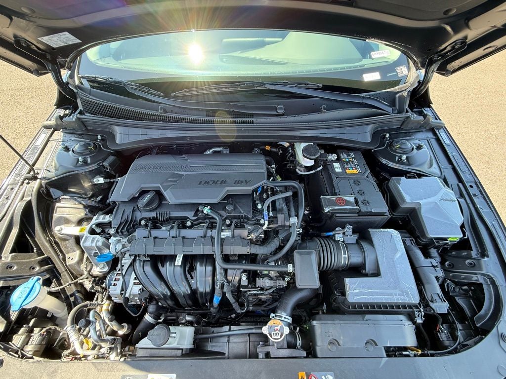 2026 Hyundai ELANTRA SE