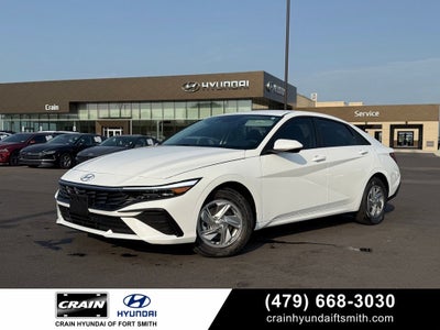 2026 Hyundai ELANTRA SE