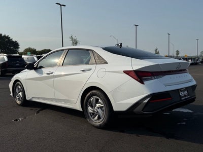 2026 Hyundai ELANTRA SE
