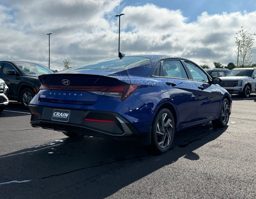 2025 Hyundai ELANTRA SEL Sport