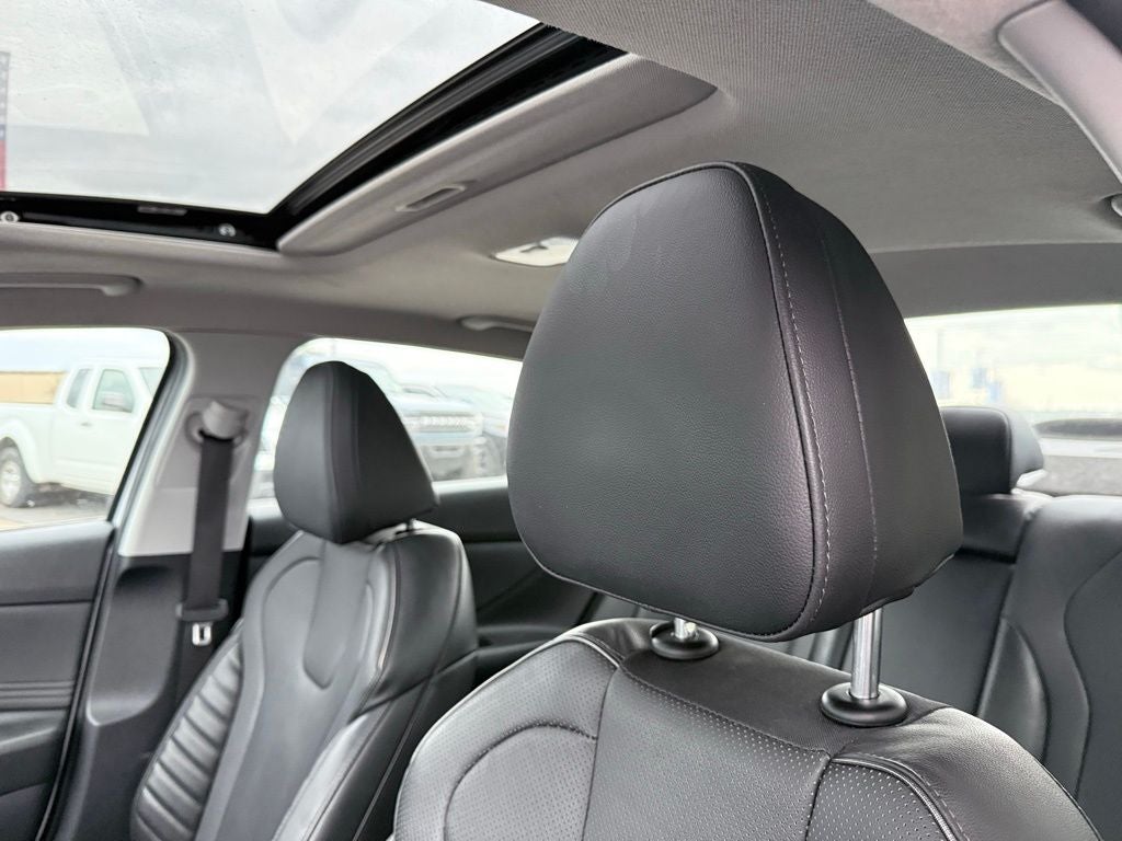 2023 Hyundai ELANTRA HYBRID Limited