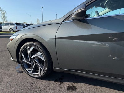2026 Hyundai ELANTRA Limited