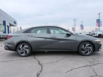 2026 Hyundai ELANTRA Limited