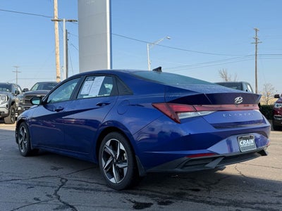 2023 Hyundai ELANTRA SEL