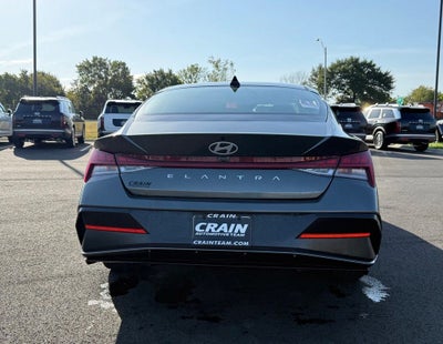 2025 Hyundai ELANTRA SEL Convenience