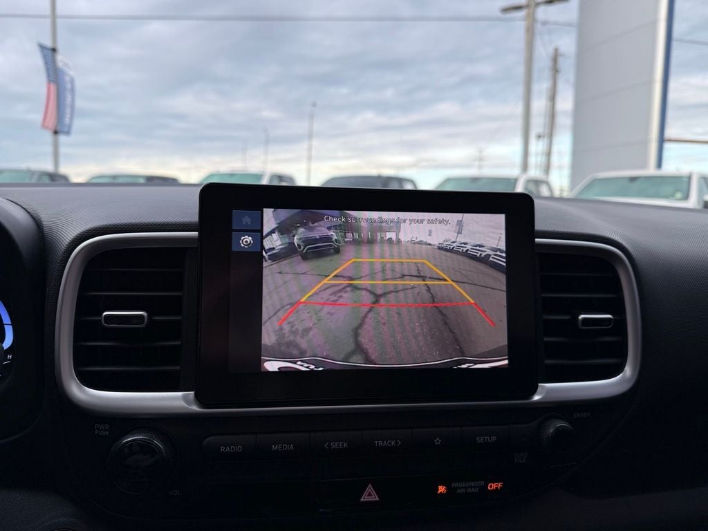 2024 Hyundai VENUE SEL