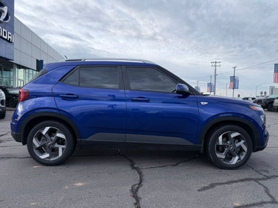 2024 Hyundai VENUE SEL