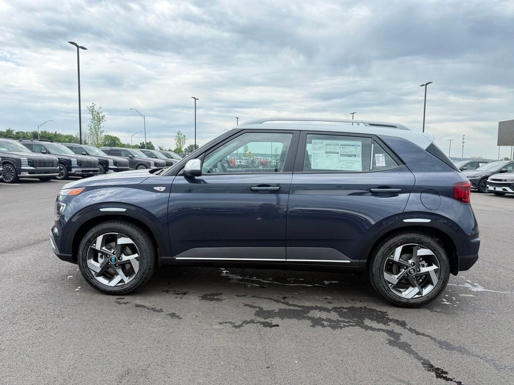 2026 Hyundai VENUE SEL W/Two-Tone Roof