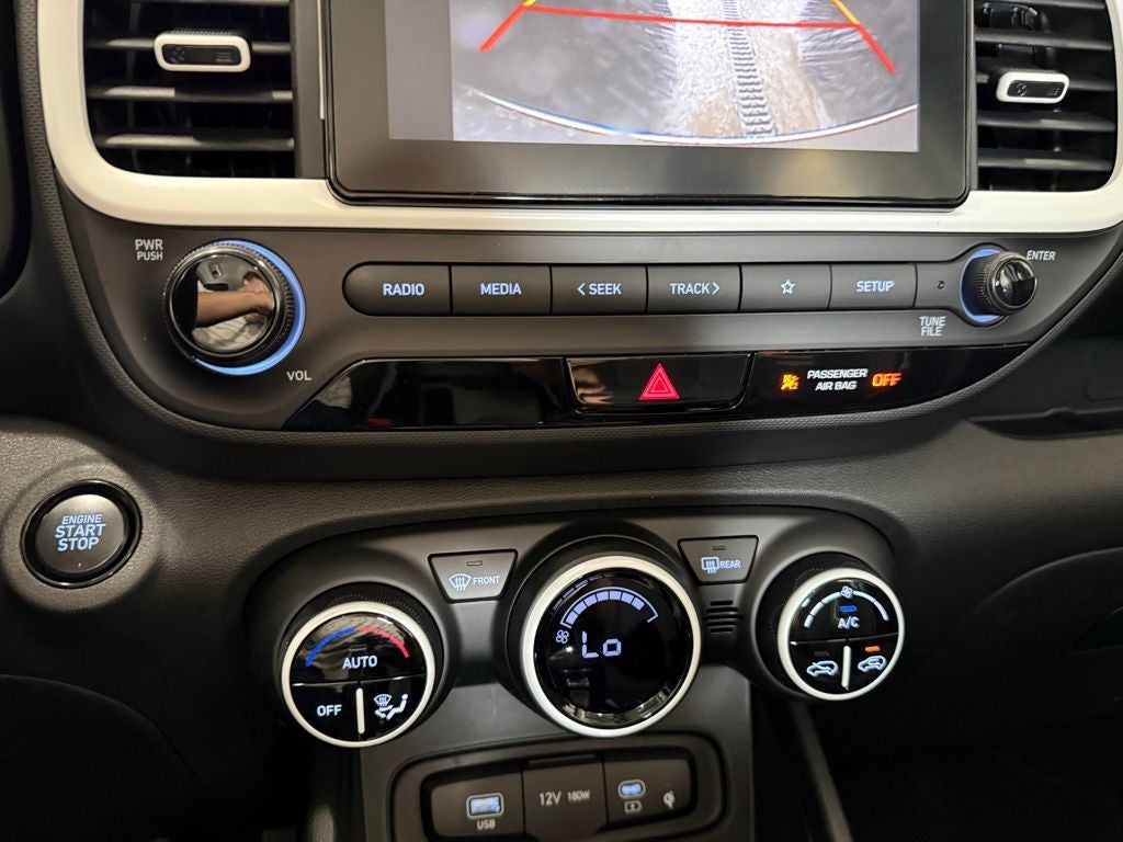 2026 Hyundai VENUE SEL W/Two-Tone Roof
