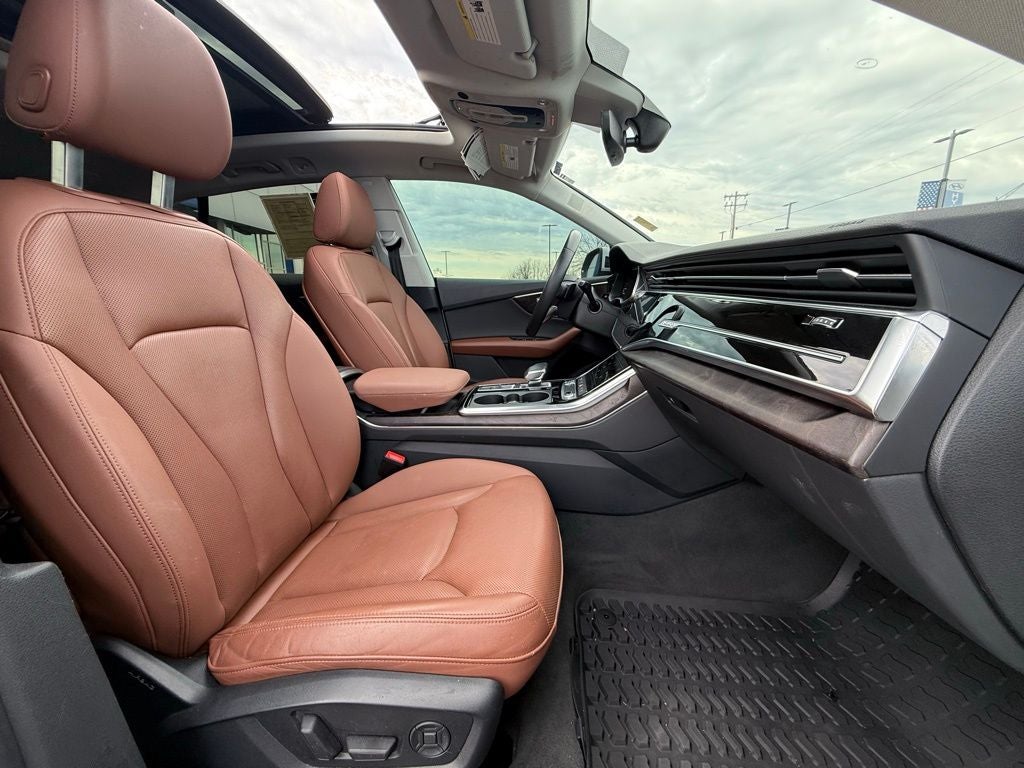 2020 Audi Q8 55 Premium Plus quattro