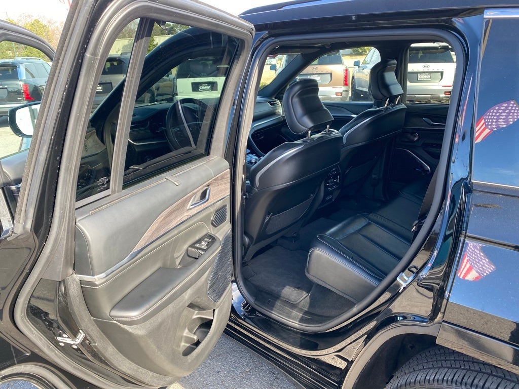 2022 Jeep Grand Cherokee Overland