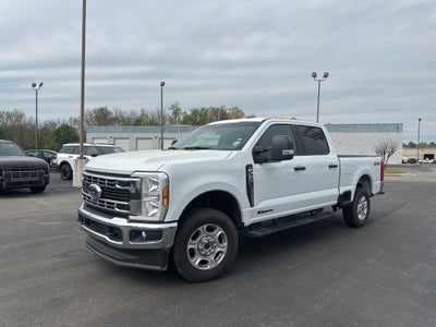 2025 Ford F-250SD XLT Clean Carfax / GVWR: 10,000 Lb Payload Package / P