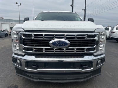2025 Ford F-250SD XLT Clean Carfax / GVWR: 10,000 Lb Payload Package / P