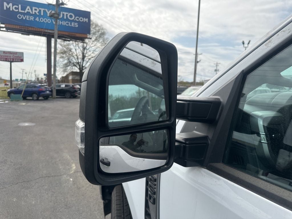 2025 Ford F-250SD XLT Clean Carfax / GVWR: 10,000 Lb Payload Package / P