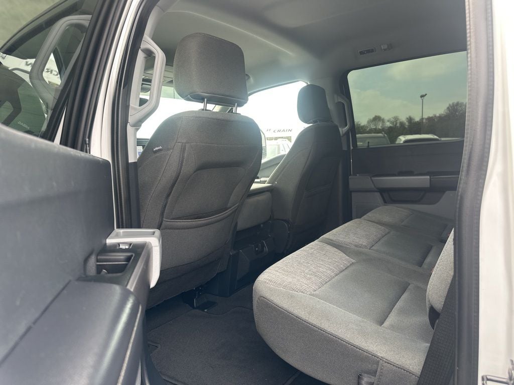 2025 Ford F-250SD XLT Clean Carfax / GVWR: 10,000 Lb Payload Package / P