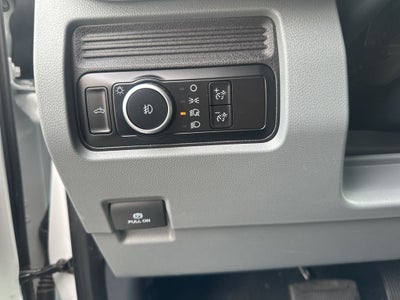 2025 Ford F-250SD XLT Clean Carfax / GVWR: 10,000 Lb Payload Package / P