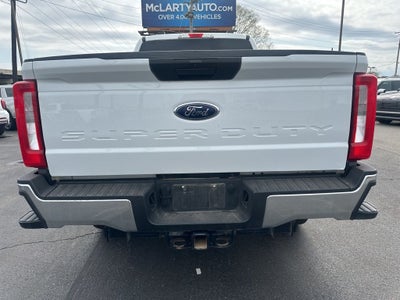 2025 Ford F-250SD XLT Clean Carfax / GVWR: 10,000 Lb Payload Package / P