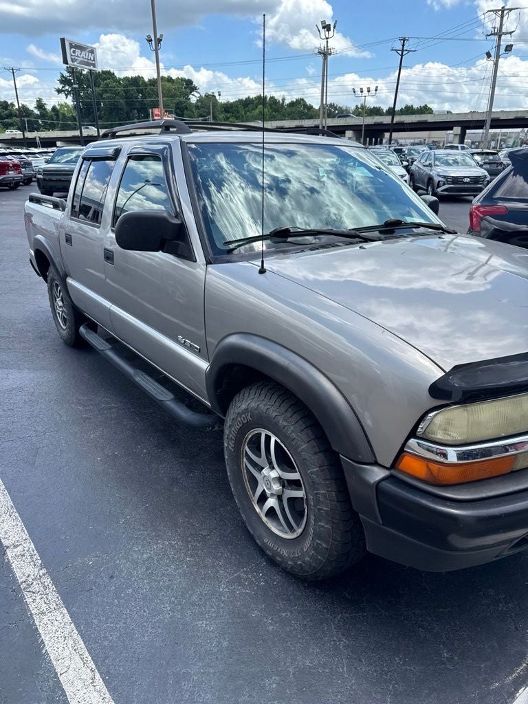 2004 Chevrolet S-10 LS