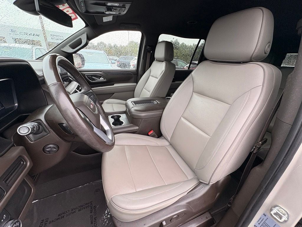 2022 GMC Yukon XL SLT