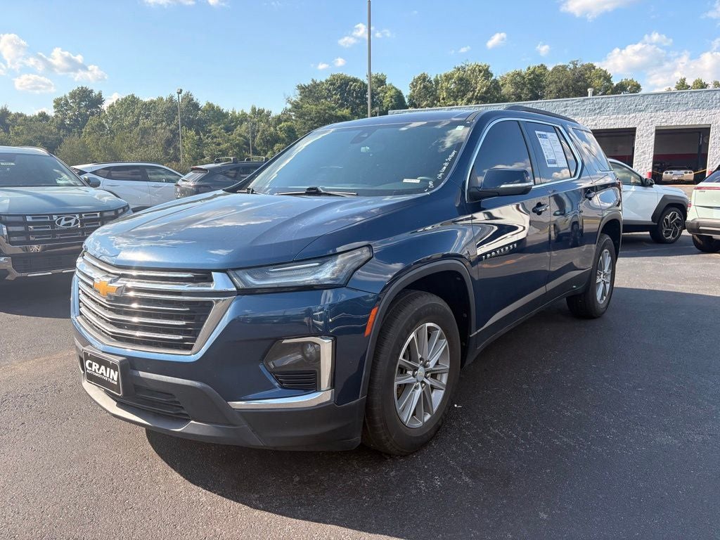 2023 Chevrolet Traverse LT Leather