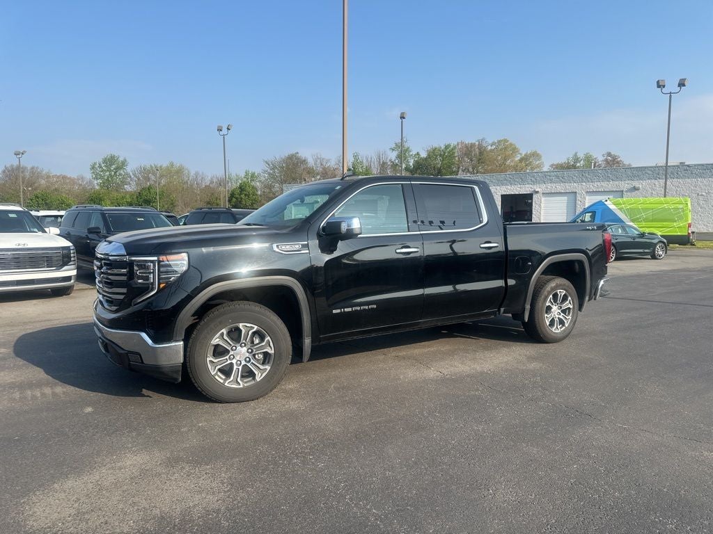 2025 GMC Sierra 1500 SLT