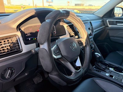 2022 Volkswagen Atlas 2.0T SE w/Technology
