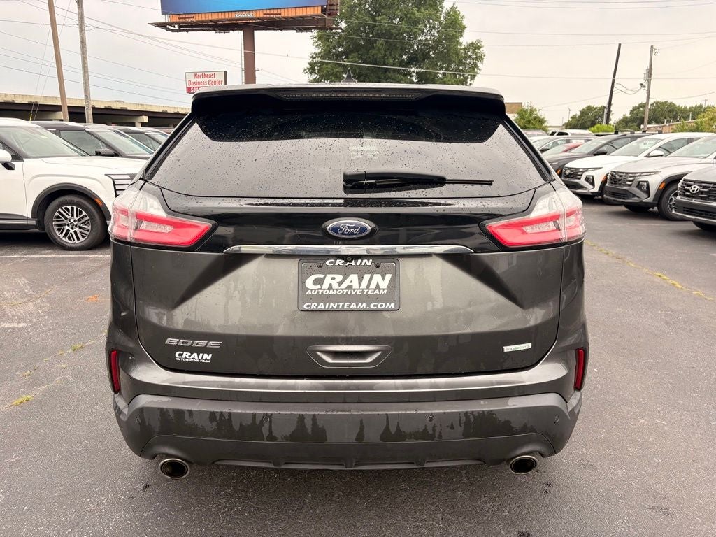 2020 Ford Edge SE